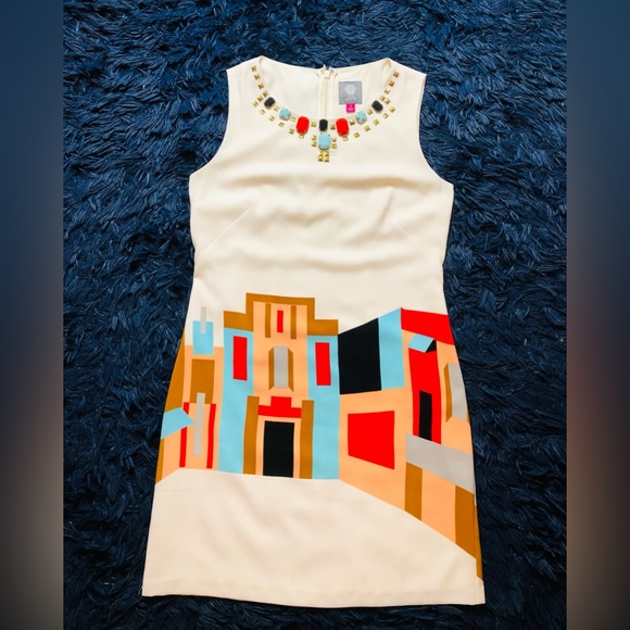 Vince Camuto Dresses & Skirts - NWOT Vince Camuto Cream Villa Print Beaded Shift Mini Dress. Size 2